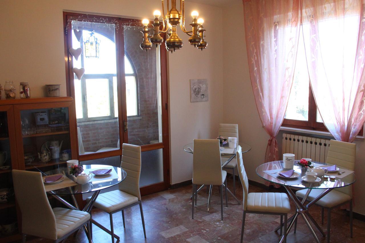 San Quirico dʼOrcia Affittacamere Casa Mac & Rose المظهر الخارجي الصورة